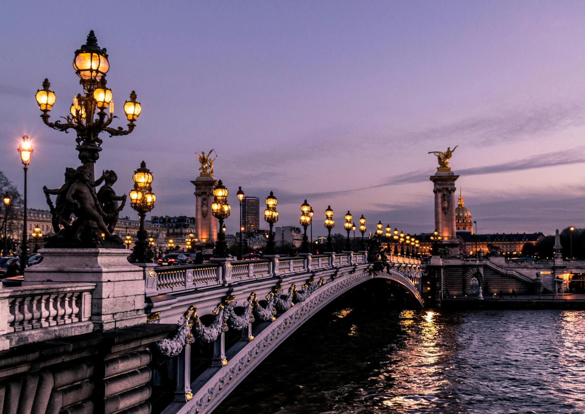 Paris Study Abroad Survival Guide: Tips Every Student Should Know